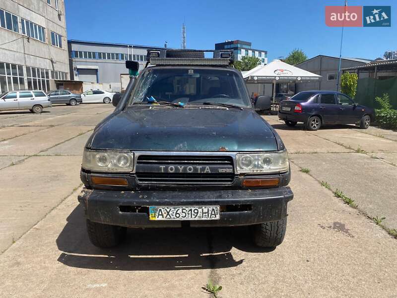 Внедорожник / Кроссовер Toyota Land Cruiser 1993 в Харькове