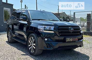 Позашляховик / Кросовер Toyota Land Cruiser 2017 в Одесі