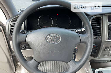 Внедорожник / Кроссовер Toyota Land Cruiser 2005 в Киеве