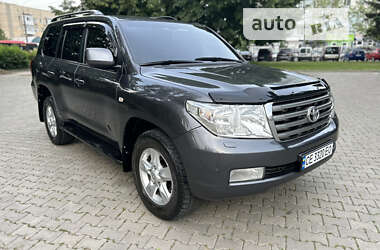 Позашляховик / Кросовер Toyota Land Cruiser 2007 в Чернівцях