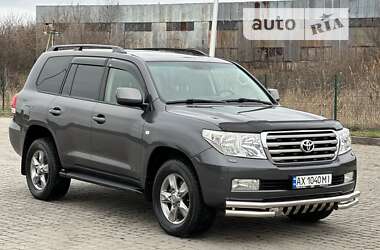 Позашляховик / Кросовер Toyota Land Cruiser 2008 в Дніпрі