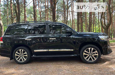 Внедорожник / Кроссовер Toyota Land Cruiser 2013 в Владимирце