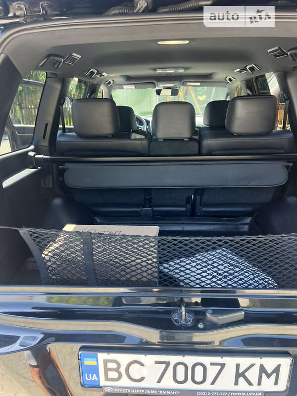 Внедорожник / Кроссовер Toyota Land Cruiser 2017 в Жидачове
