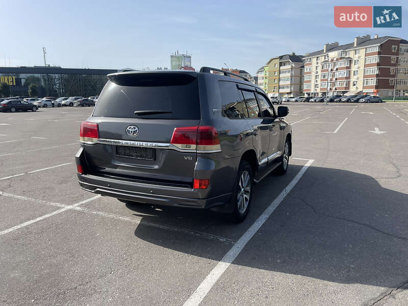 Внедорожник / Кроссовер Toyota Land Cruiser 2008 в Киеве