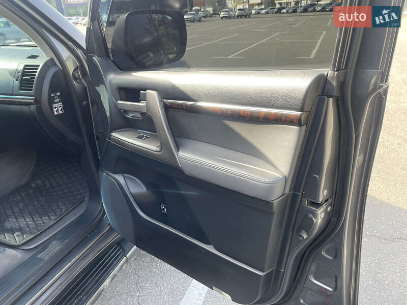 Внедорожник / Кроссовер Toyota Land Cruiser 2008 в Киеве