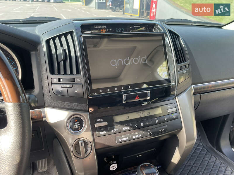 Внедорожник / Кроссовер Toyota Land Cruiser 2008 в Киеве