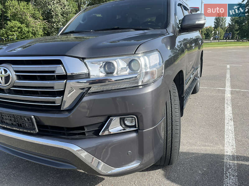 Внедорожник / Кроссовер Toyota Land Cruiser 2008 в Киеве