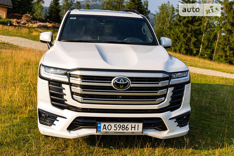 Внедорожник / Кроссовер Toyota Land Cruiser 2021 в Полянице