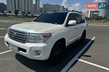 Внедорожник / Кроссовер Toyota Land Cruiser 2013 в Киеве