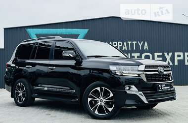 Позашляховик / Кросовер Toyota Land Cruiser 2020 в Мукачевому