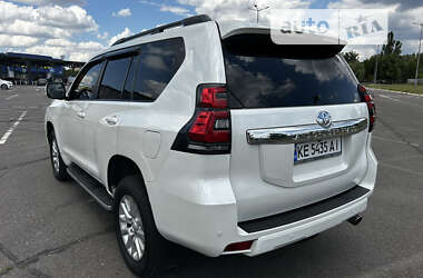 Внедорожник / Кроссовер Toyota Land Cruiser 2014 в Кривом Роге