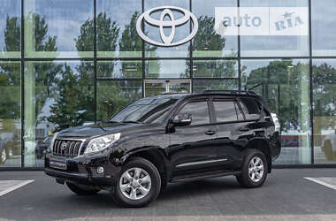 Позашляховик / Кросовер Toyota Land Cruiser 2012 в Дніпрі