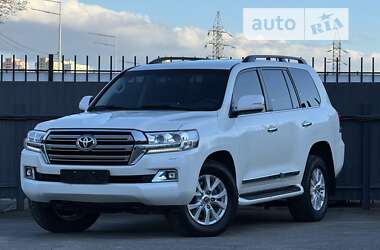 Внедорожник / Кроссовер Toyota Land Cruiser 2019 в Киеве