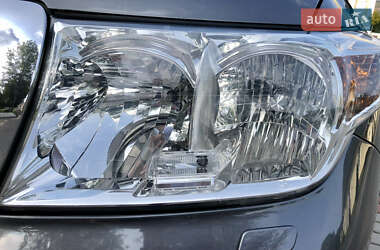 Внедорожник / Кроссовер Toyota Land Cruiser 2008 в Остроге