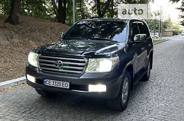 Позашляховик / Кросовер Toyota Land Cruiser 2007 в Чернівцях