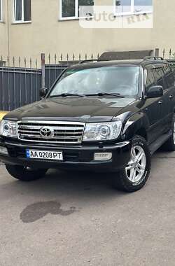 Внедорожник / Кроссовер Toyota Land Cruiser 2006 в Киеве