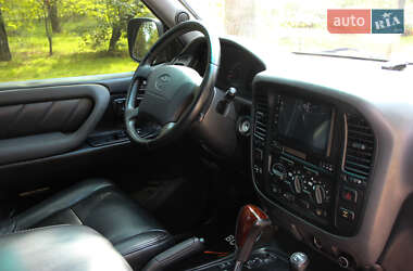 Внедорожник / Кроссовер Toyota Land Cruiser 1999 в 