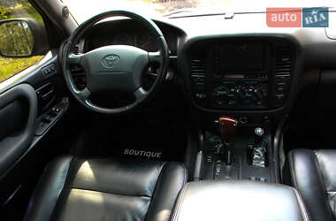 Внедорожник / Кроссовер Toyota Land Cruiser 1999 в 