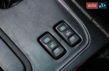 Внедорожник / Кроссовер Toyota Land Cruiser 1999 в 