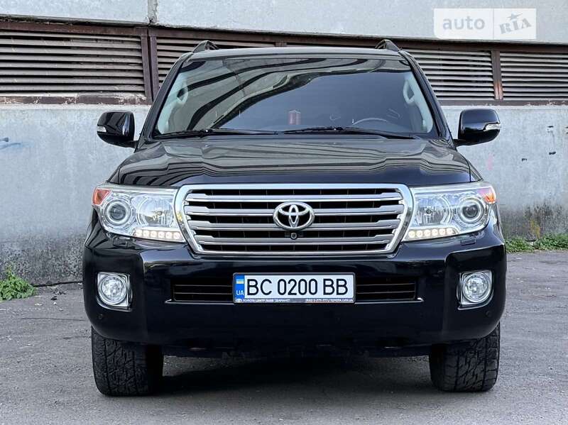 Внедорожник / Кроссовер Toyota Land Cruiser 2013 в Львове