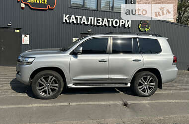 Внедорожник / Кроссовер Toyota Land Cruiser 2017 в Киеве