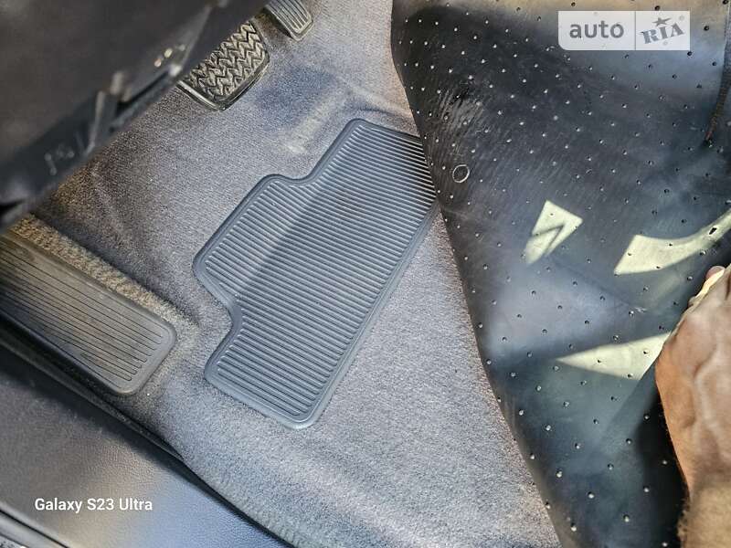 Внедорожник / Кроссовер Toyota Land Cruiser 2012 в Сквире