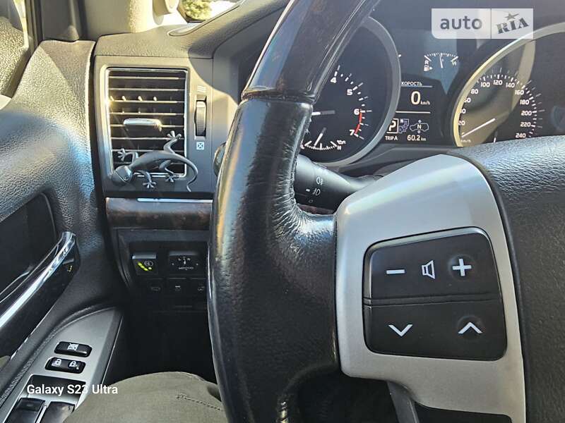 Внедорожник / Кроссовер Toyota Land Cruiser 2012 в Сквире