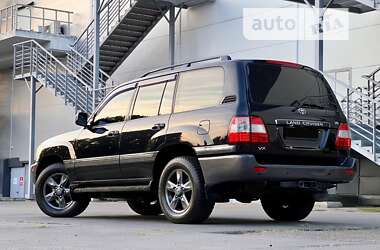 Позашляховик / Кросовер Toyota Land Cruiser 2006 в Одесі