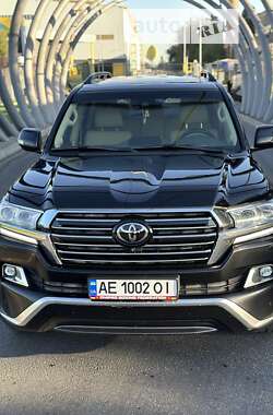 Позашляховик / Кросовер Toyota Land Cruiser 2017 в Дніпрі