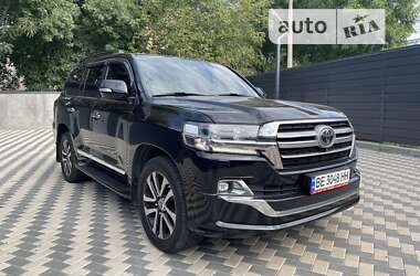 Позашляховик / Кросовер Toyota Land Cruiser 2019 в Миколаєві