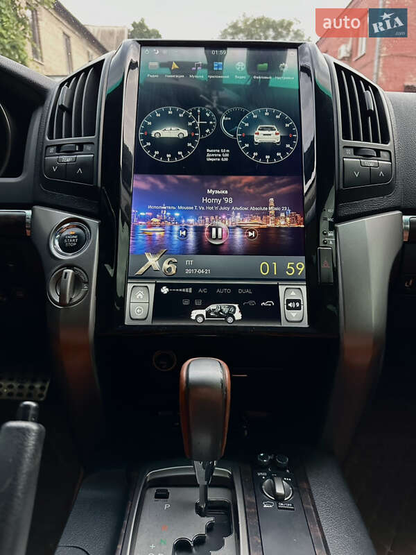 Позашляховик / Кросовер Toyota Land Cruiser 2008 в Дніпрі