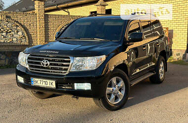 Позашляховик / Кросовер Toyota Land Cruiser 2008 в Луцьку