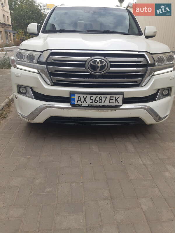 Внедорожник / Кроссовер Toyota Land Cruiser 2016 в Харькове