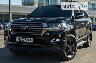 Позашляховик / Кросовер Toyota Land Cruiser 2018 в Дніпрі