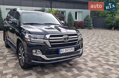 Внедорожник / Кроссовер Toyota Land Cruiser 2019 в Обухове