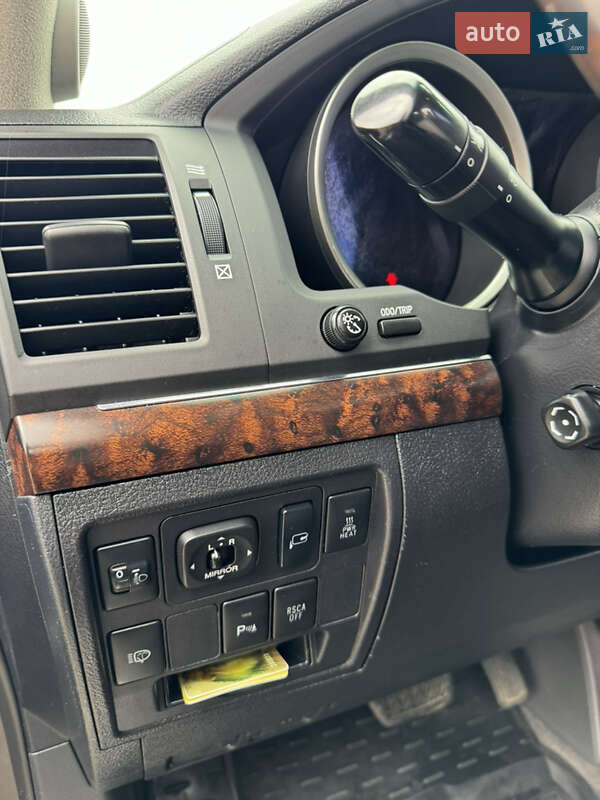 Внедорожник / Кроссовер Toyota Land Cruiser 2010 в Тернополе