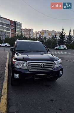 Внедорожник / Кроссовер Toyota Land Cruiser 2015 в Львове