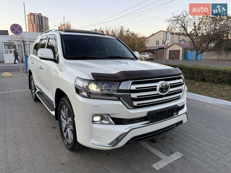 Внедорожник / Кроссовер Toyota Land Cruiser 2018 в Одессе фото 9 Внедорожник / Кроссовер Toyota Land Cruiser 2018 в Одессе
