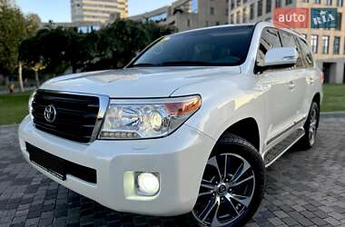 Позашляховик / Кросовер Toyota Land Cruiser 2013 в Дніпрі