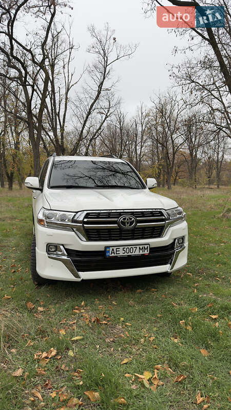 Внедорожник / Кроссовер Toyota Land Cruiser 2019 в Днепре