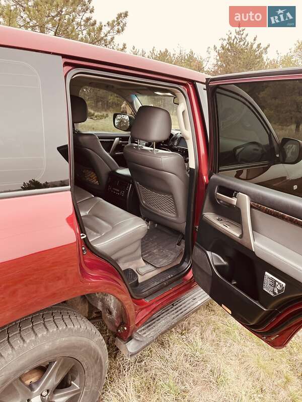 Внедорожник / Кроссовер Toyota Land Cruiser 2008 в Киеве