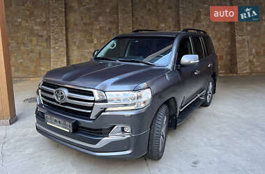 Внедорожник / Кроссовер Toyota Land Cruiser 2019 в Киеве