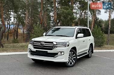 Внедорожник / Кроссовер Toyota Land Cruiser 2019 в Киеве