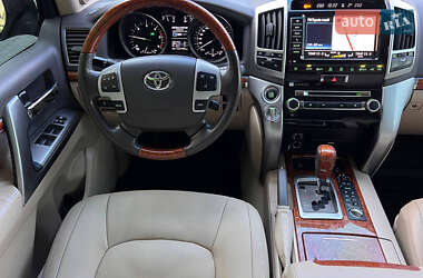 Внедорожник / Кроссовер Toyota Land Cruiser 2013 в Ивано-Франковске