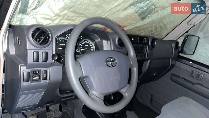 Внедорожник / Кроссовер Toyota Land Cruiser 2021 в Ивано-Франковске