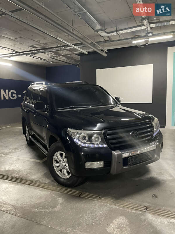Toyota Land Cruiser 2008