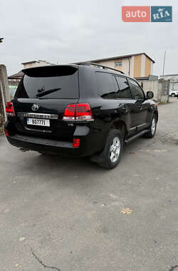 Внедорожник / Кроссовер Toyota Land Cruiser 2007 в Львове