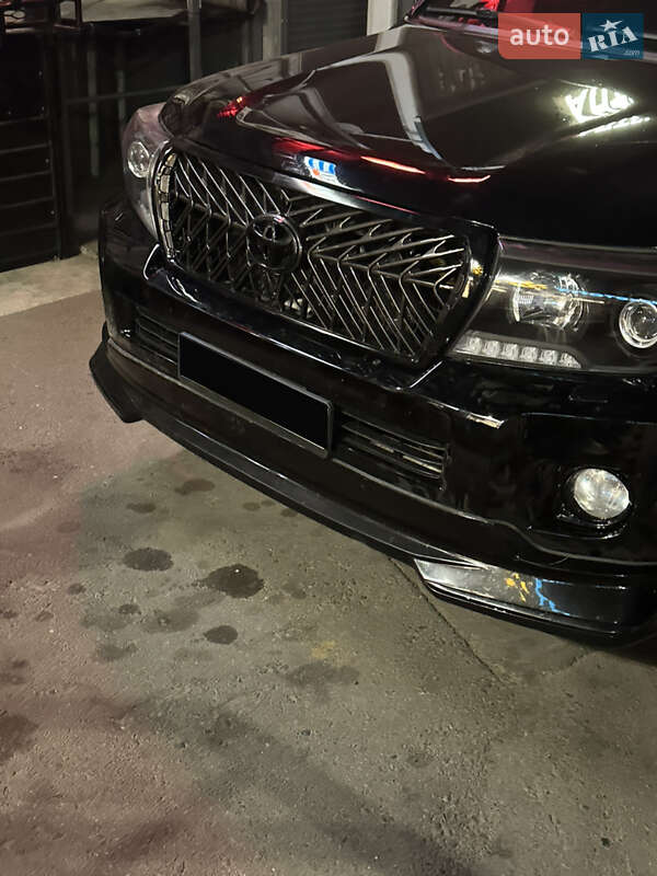 Внедорожник / Кроссовер Toyota Land Cruiser 2008 в Полтаве фото 2 Внедорожник / Кроссовер Toyota Land Cruiser 2008 в Полтаве