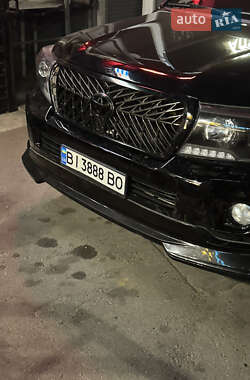 Внедорожник / Кроссовер Toyota Land Cruiser 2008 в 