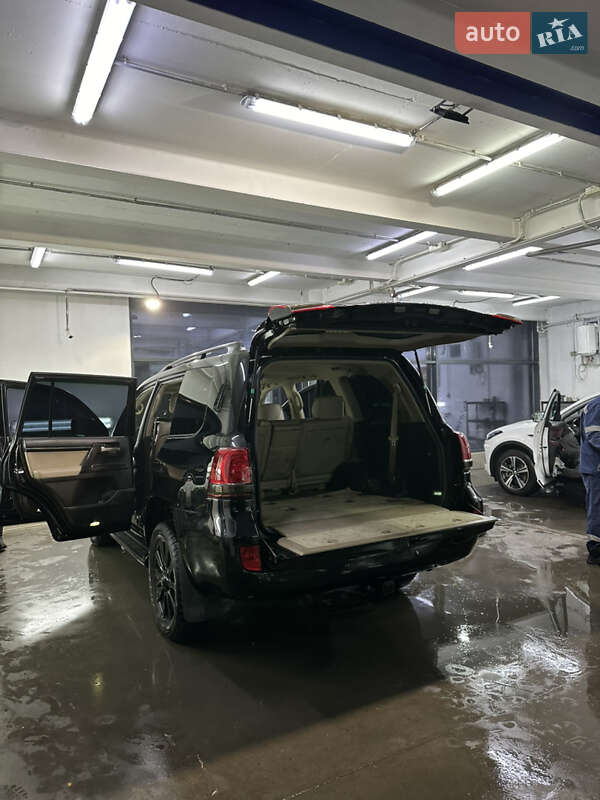Внедорожник / Кроссовер Toyota Land Cruiser 2008 в Полтаве фото 21 Внедорожник / Кроссовер Toyota Land Cruiser 2008 в Полтаве